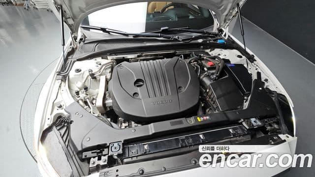 Volvo V60 Cross Country 2세대 B5 Pro AWD, 2021 6