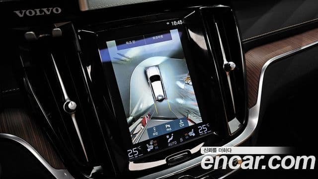 Volvo V60 Cross Country 2세대 B5 Pro AWD, 2021 16