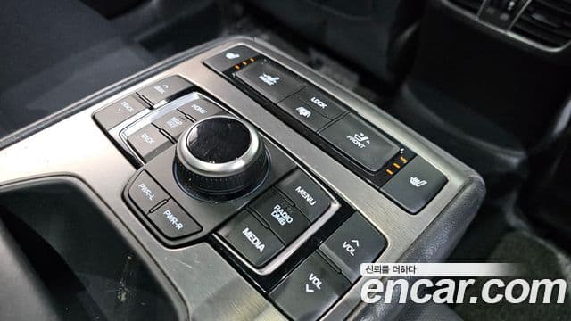 Hyundai Genesis DH Premium, 2015 18