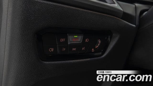 BMW 3시리즈 (G20) 320i Туринг (Touring), 2025 12