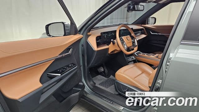 KG모빌리티(SsangYong) The / новый New Torres T7, 2025 10