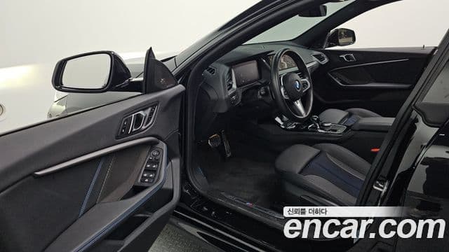 BMW 2시리즈 Gran Coupe (F44) 220i M Sport, 2024 10