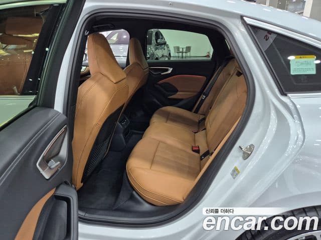 Audi A5 (B10) 40 TFSI Quattro S Line, 2025 6