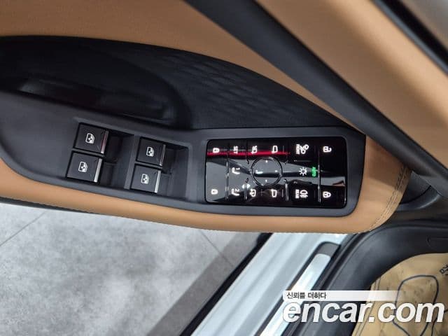 Audi A5 (B10) 40 TFSI Quattro S Line, 2025 15