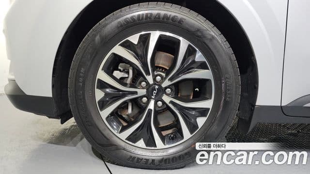 Kia Carnival 4세대 Prestige, 2023 все фото