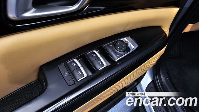 Kia Carnival 4세대 Prestige, 2023 12