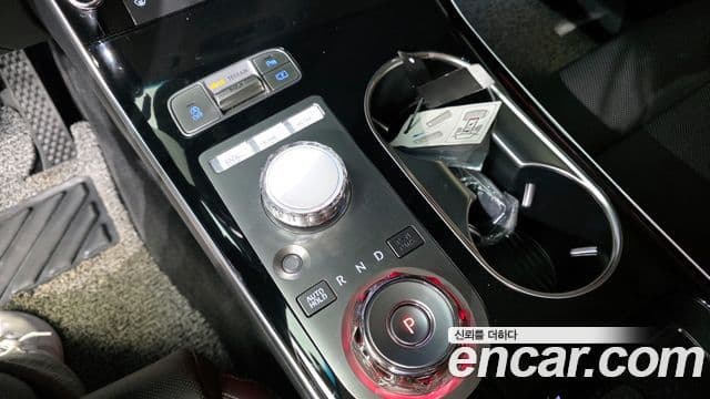 Genesis GV70, 2025 9