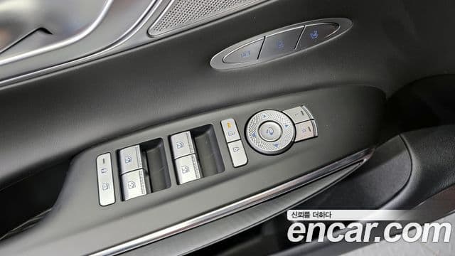 Genesis GV70, 2025 14