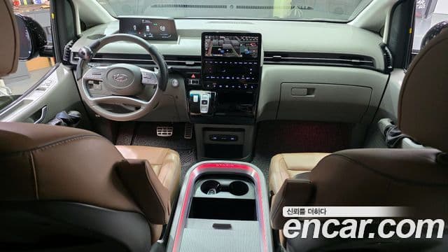 Hyundai Staria Prestige Camper 4인승, 2023 7