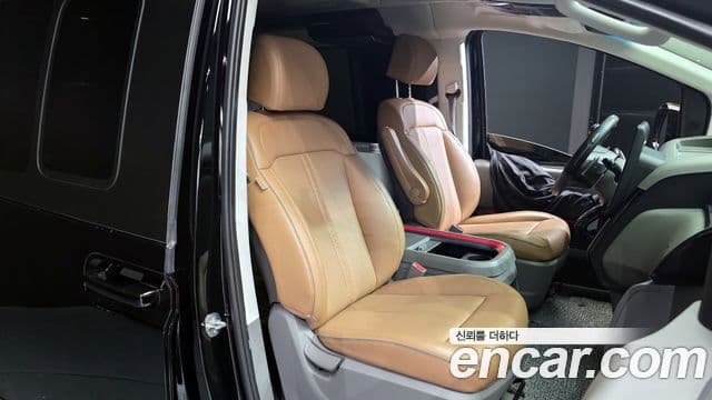 Hyundai Staria Prestige Camper 4인승, 2023 12