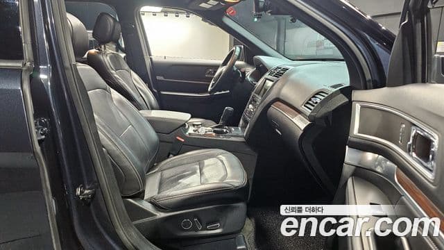 Ford Explorer 5세대, 2017 10
