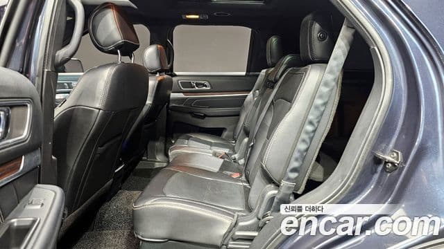 Ford Explorer 5세대, 2017 12
