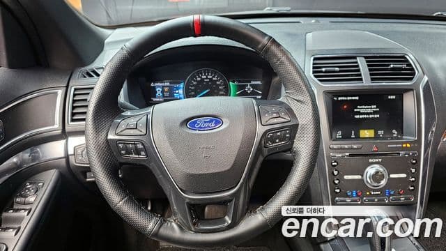 Ford Explorer 5세대, 2017 13