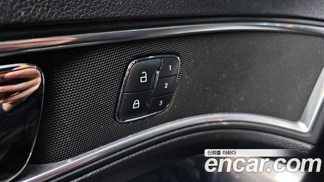 Ford Explorer 5세대, 2017 18