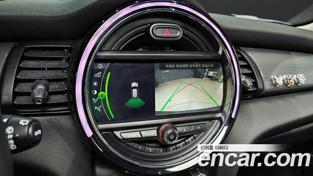 Mini Cooper 3세대, 2021 17