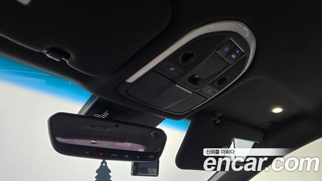 Genesis G80 Premium Luxury, 2018 18