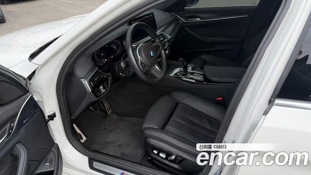 BMW 5시리즈 (G30) 520i M Sport, 2023 10