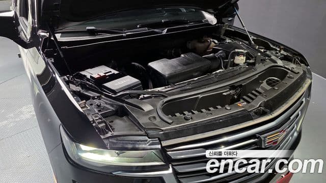 Cadillac Escalade 5세대 Premium Luxury Platinum, 2022 6