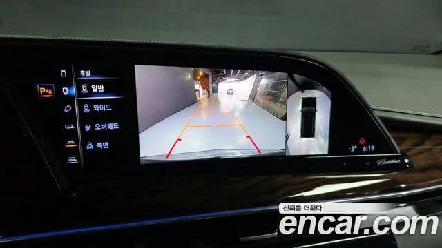 Cadillac Escalade 5세대 Premium Luxury Platinum, 2022 15