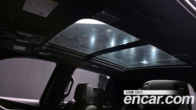 Cadillac Escalade 5세대 Premium Luxury Platinum, 2022 18