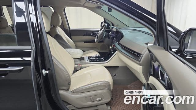Kia Carnival 4세대 Signature, 2023 10