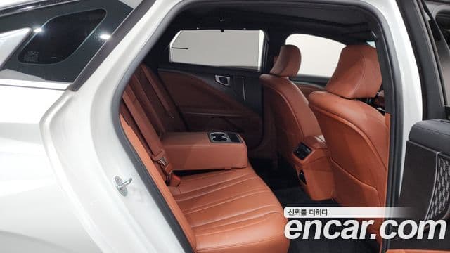 Kia The / новый New K8 Noblesse, 2025 12