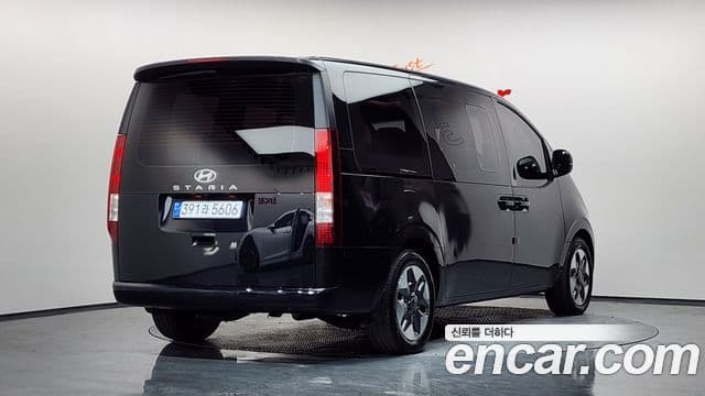 Hyundai Staria Modern, 2025 2