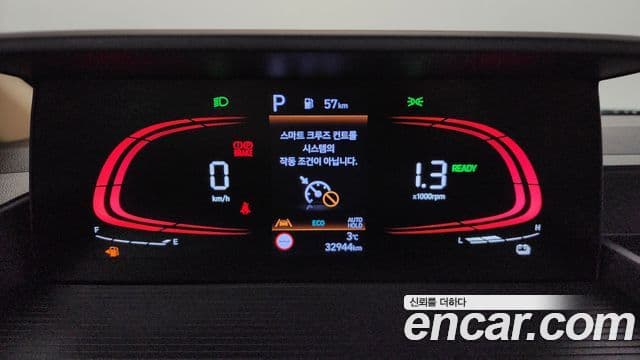 Hyundai Staria Modern, 2025 8