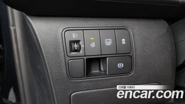 Hyundai Staria Modern, 2025 14