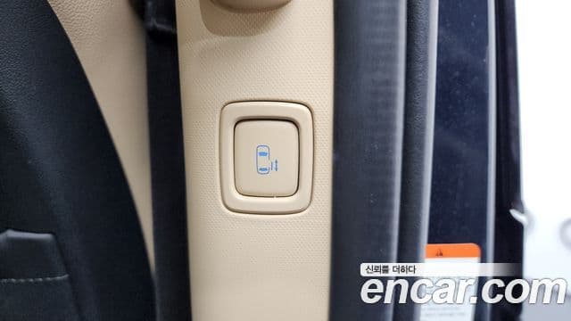 Hyundai Staria Modern, 2025 18