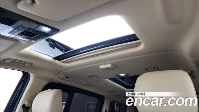 Hyundai Staria Modern, 2025 19