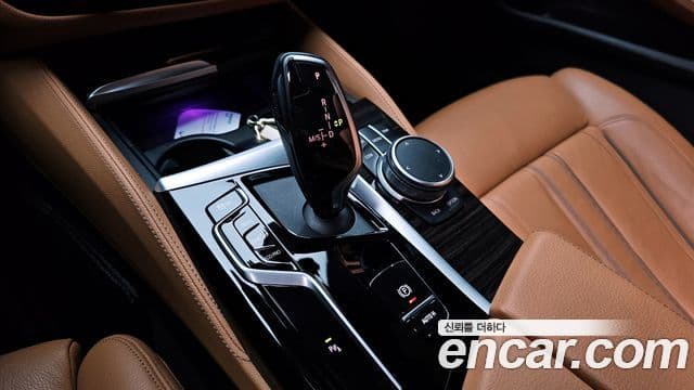 BMW 5시리즈 (G30) 520i M Sport, 2021 9