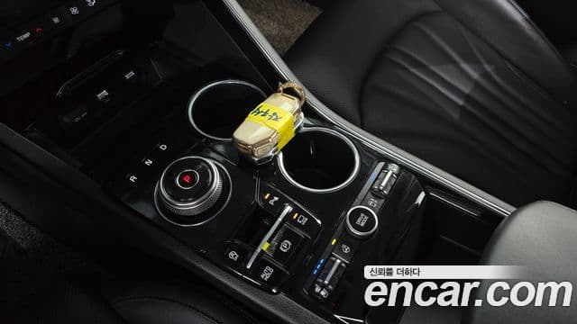 Kia K5 3세대 Signature, 2020 9