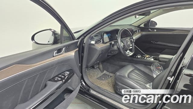 Kia K5 3세대 Signature, 2020 10