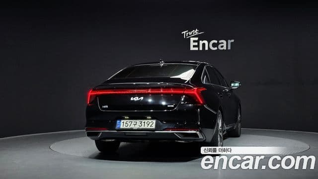 Kia K8 гибрид Signature, 2022 4