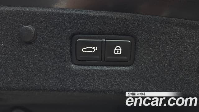 Kia K8 гибрид Signature, 2022 18