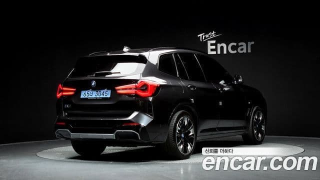 BMW iX3 M Sport, 2023 2