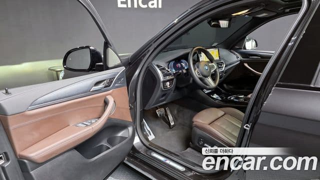 BMW iX3 M Sport, 2023 10