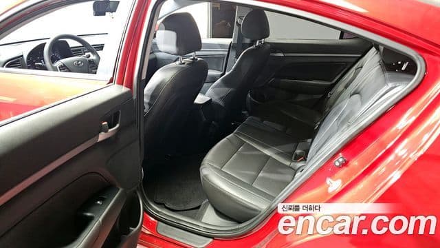 Hyundai Avante AD 1.6 GDI Value Plus, 2018 11