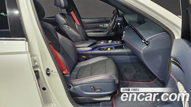 Genesis GV70, 2023 10