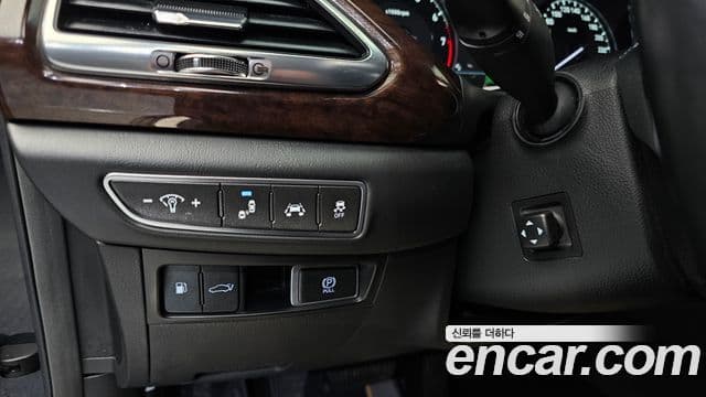 Genesis EQ900 Premium Luxury, 2017 14