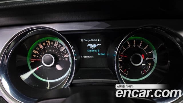 Ford Mustang купе, 2013 8