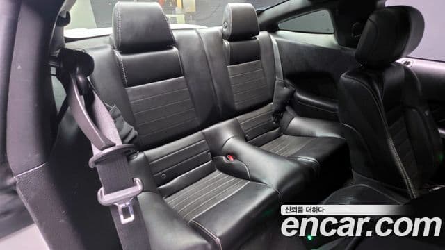 Ford Mustang купе, 2013 12