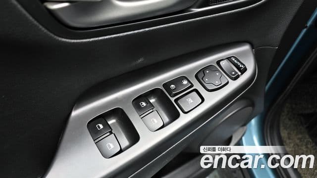 Hyundai Kona Modern, 2018 18