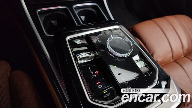 BMW 7시리즈 (G70) 740i xDrive M Sport, 2025 9