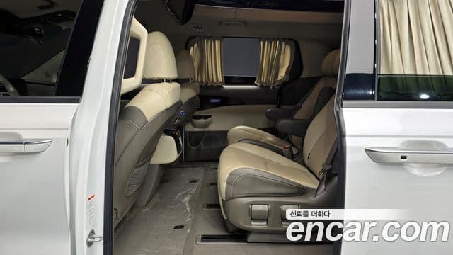 Kia Carnival 4세대 Signature, 2021 12