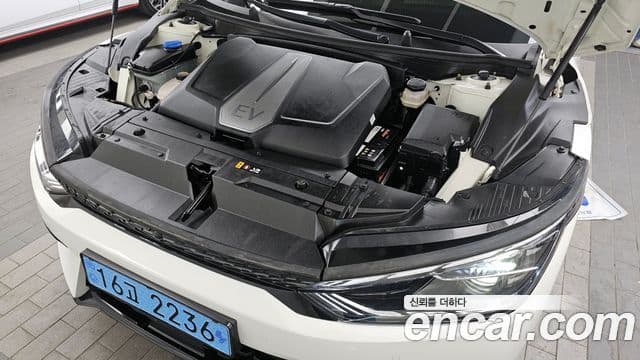 Kia EV6 GT Line, 2022 6