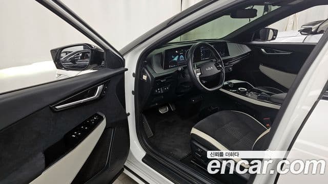 Kia EV6 GT Line, 2022 10