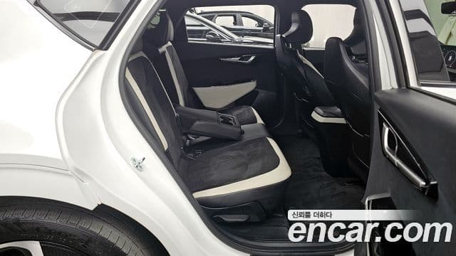 Kia EV6 GT Line, 2022 12