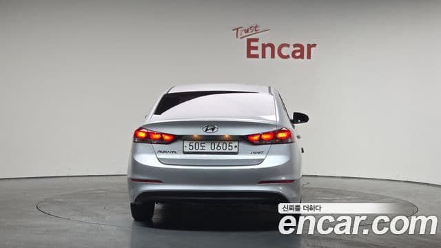 Hyundai Avante AD Style, 2016 4